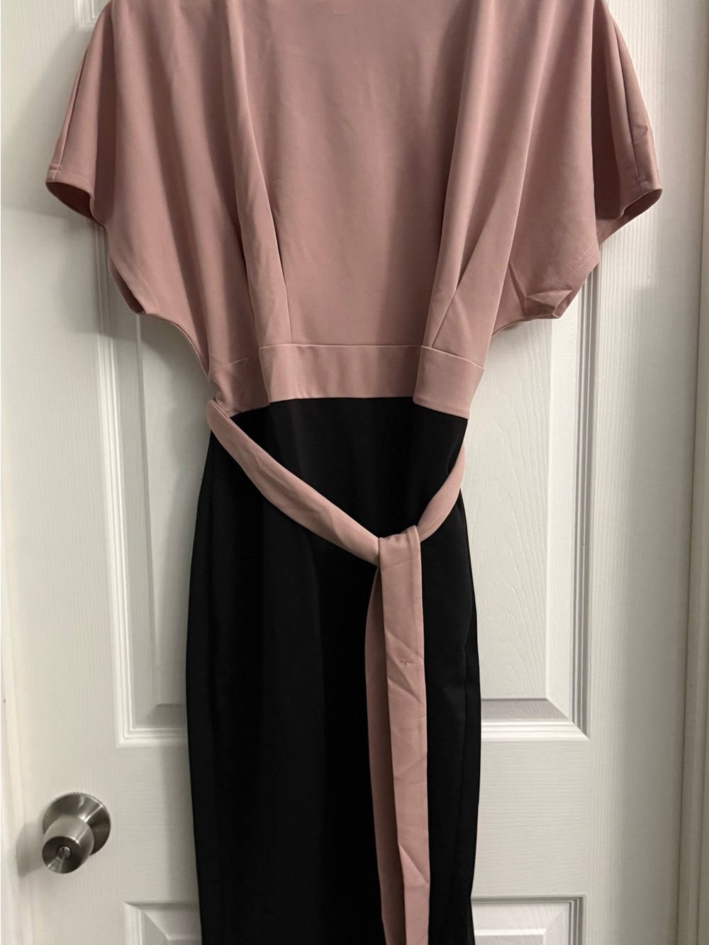 Two-Tone Pink and Black Midi Dress with Waist Belt - Picture 3 of 6